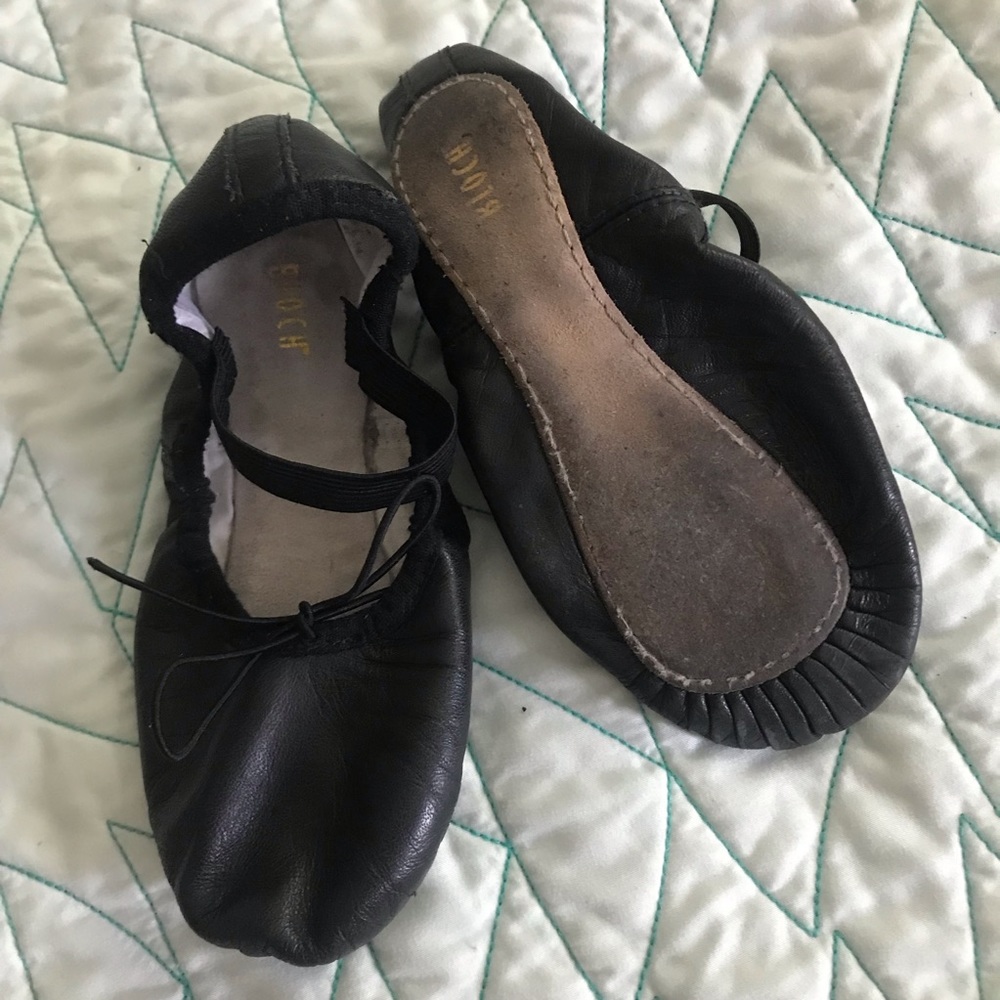 Ballet shoes